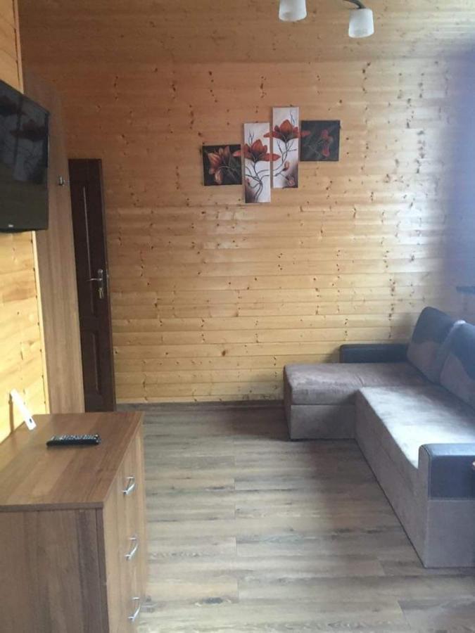 Pokoje Vip トシェンサチ エクステリア 写真